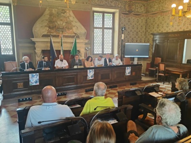 i relatori durante la copnferenza stampa